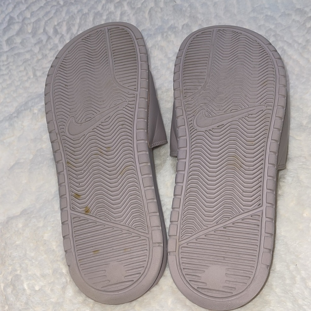 Nike Slides - Picture 6 of 8